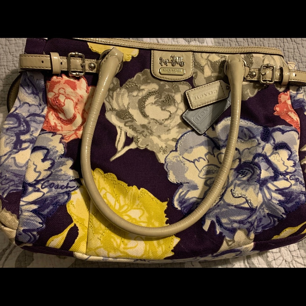 Authentic coach purse